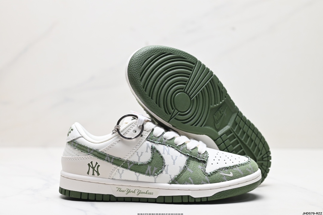 Nike Dunk Shoes